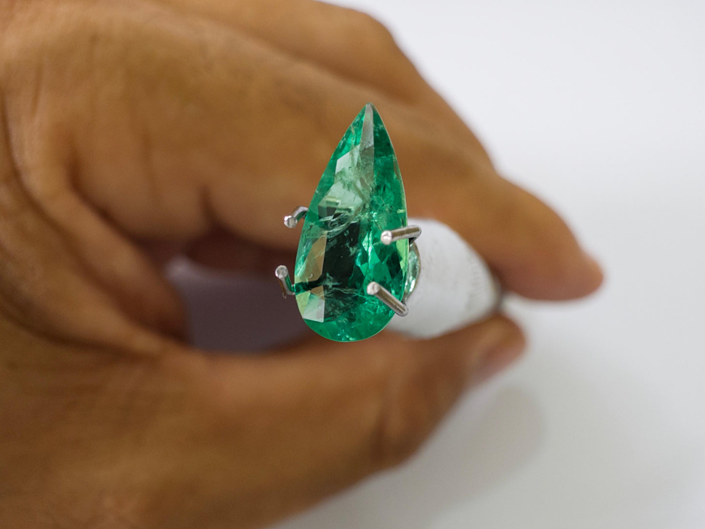 0.85ct Emerald 11x5mm - Final Price