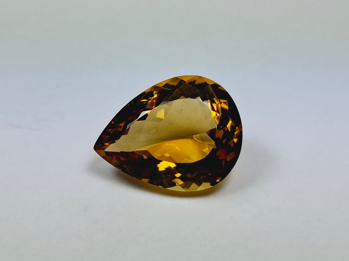 26.80ct Citrine 25x19mm