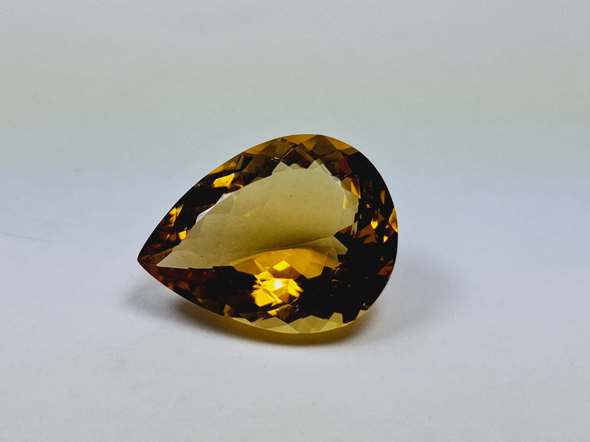 26.80ct Citrine 25x19mm