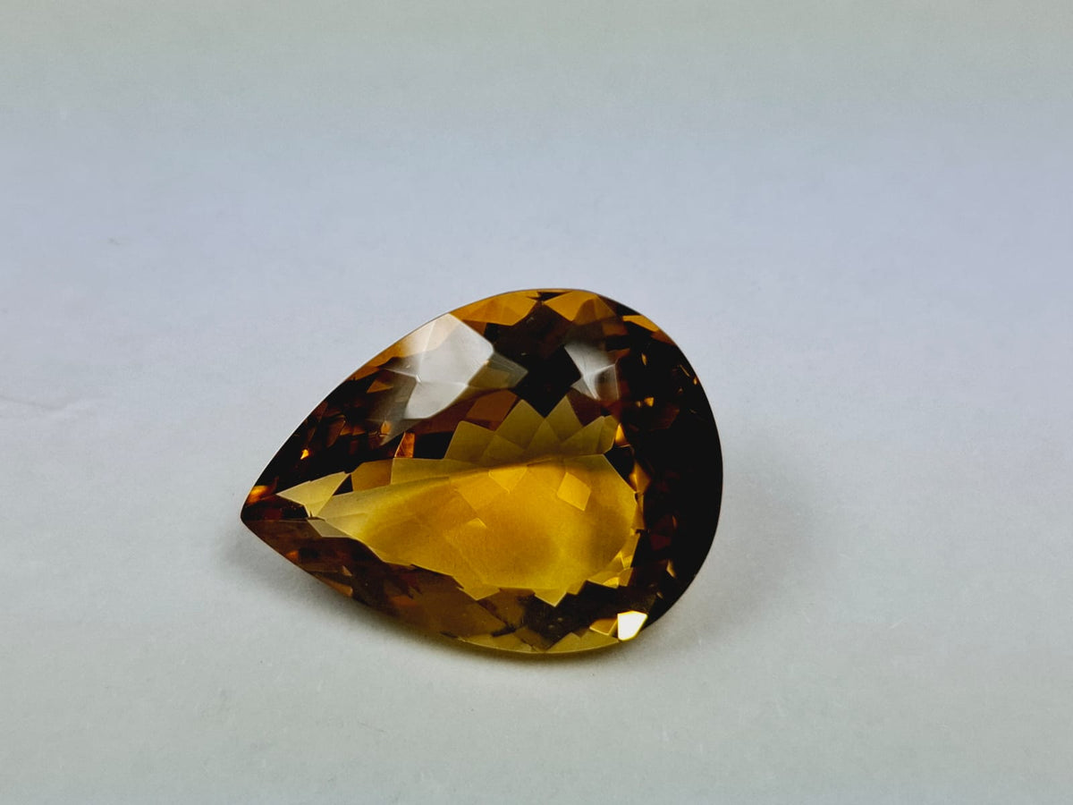 26.80ct Citrine 25x19mm