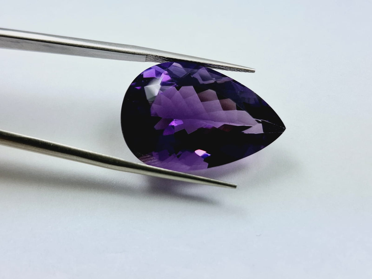 25.70ct Amethyst 26x17mm