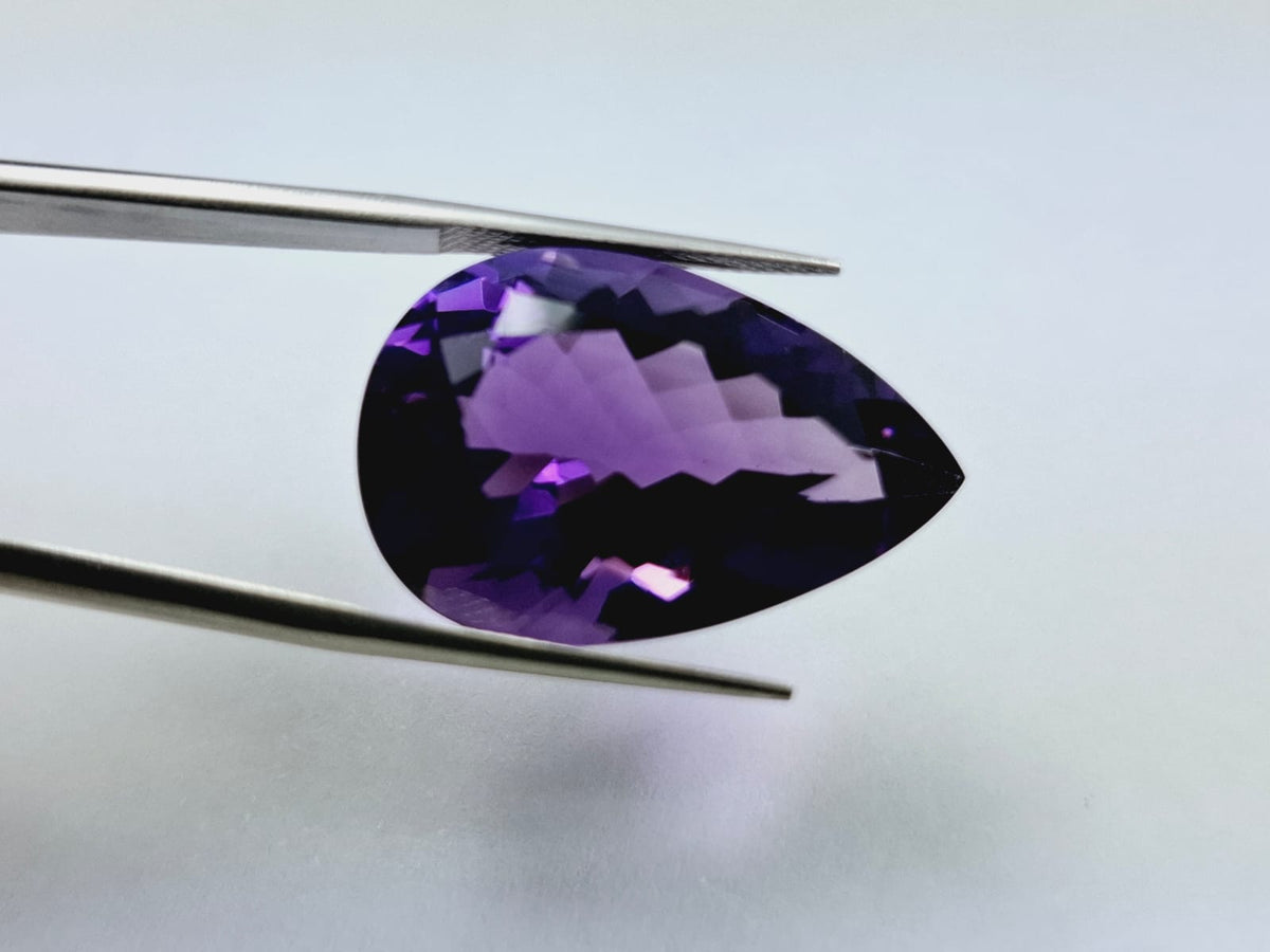 25.70ct Amethyst 26x17mm