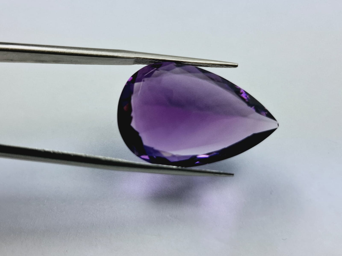 25.70ct Amethyst 26x17mm
