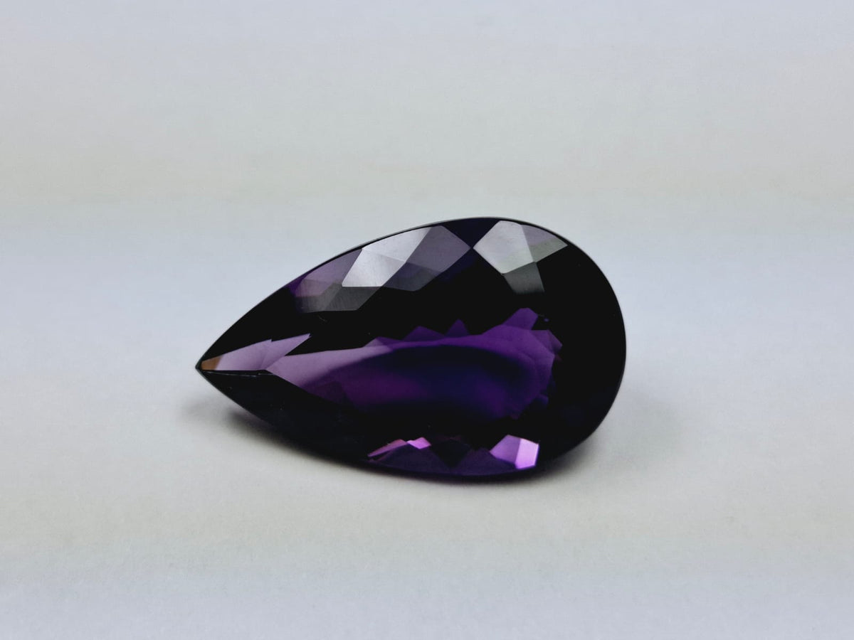 31.05ct Amethyst 30x18mm