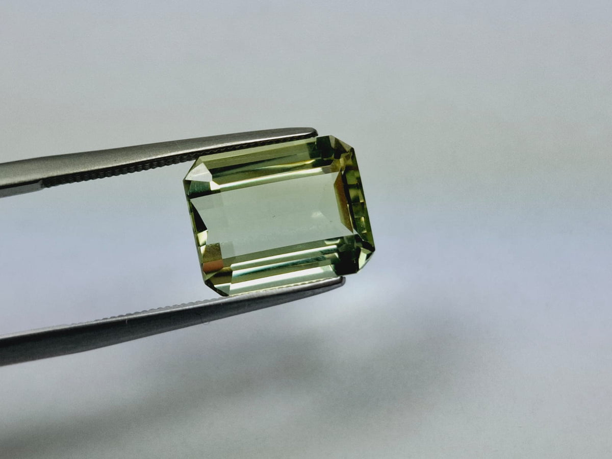 5.15ct Beryl Green 12x9mm