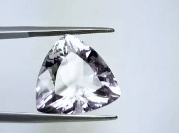 13.95ct Amethyst Rose France 18mm