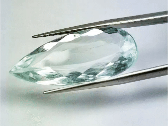 18ct Aquamarine 30x12mm