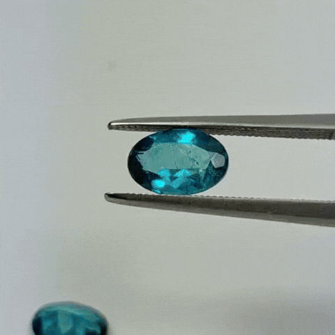 2.05ct Apatite 8x5mm 7x5mm