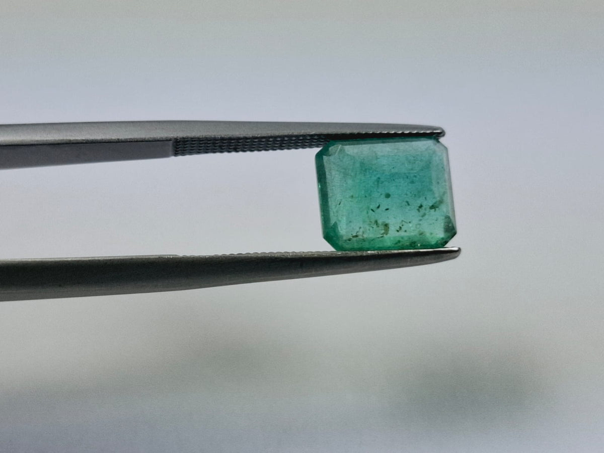 2.74ct Emerald 9x7mm