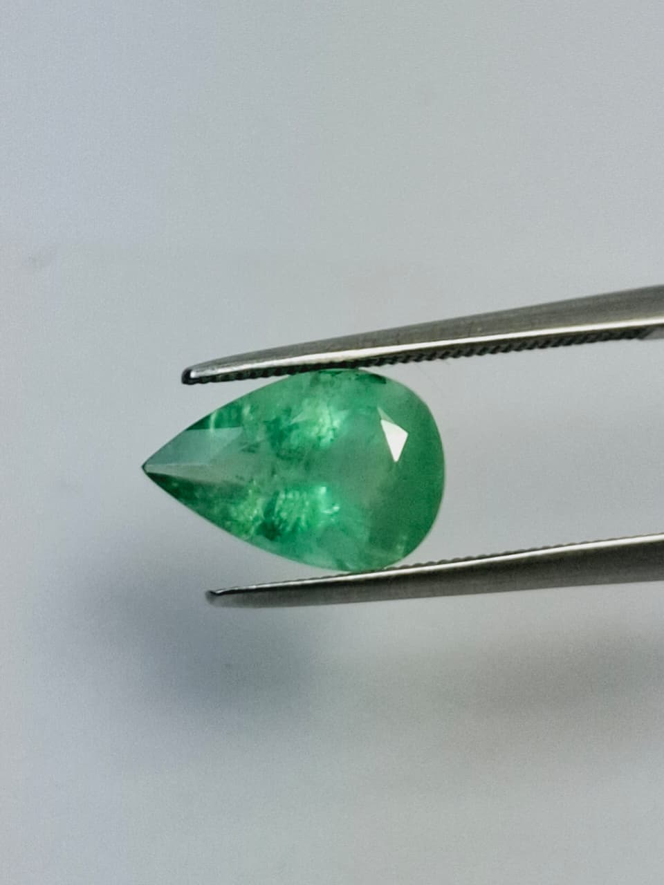 2.85ct Emerald 12x8mm