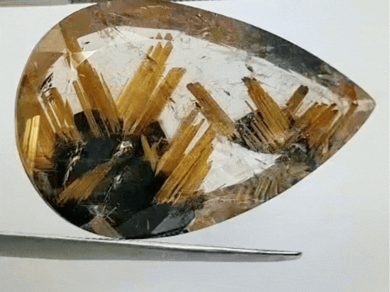 20.95ct Rutile 30x18mm