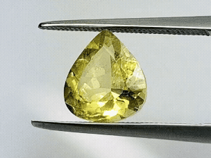 3.10ct Chrysolite 10x9mm