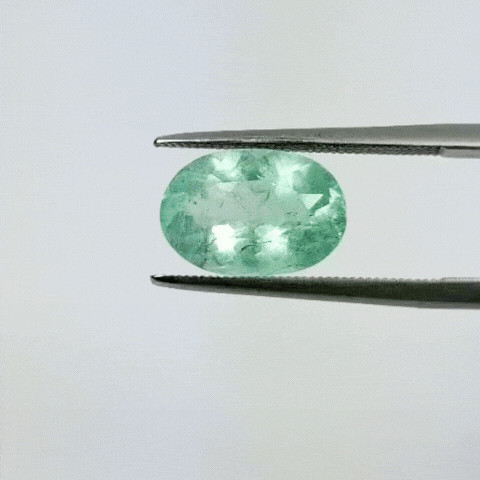 3.20ct Emerald 12x8mm