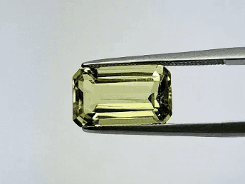 4.25ct Beryl 12x8mm