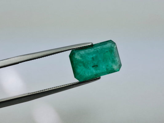 4.30ct Emerald 12x8mm