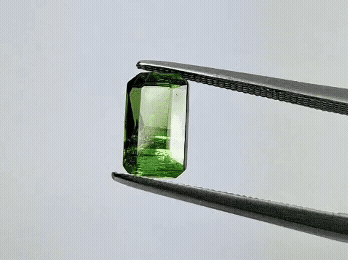 4.65ct Tourmaline 9x6mm 9x5mm