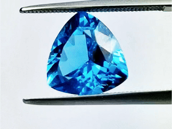 4.75ct Topaz Blue Swiss 11mm
