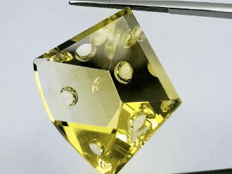 40.40ct Green Gold 24x22mm