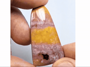 45.60ct Jasper 43x23mm