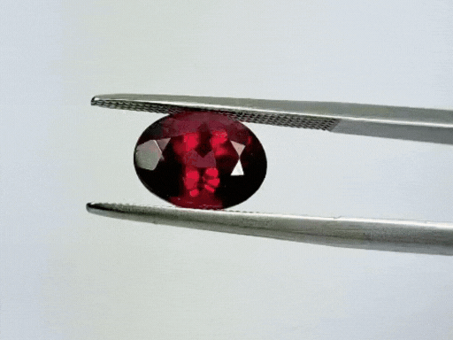 6.30ct Garnet 9x7mm