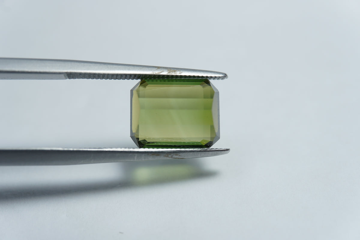 3.80ct Tourmaline 10x8mm