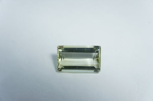 3ct Beryl green 12x7mm