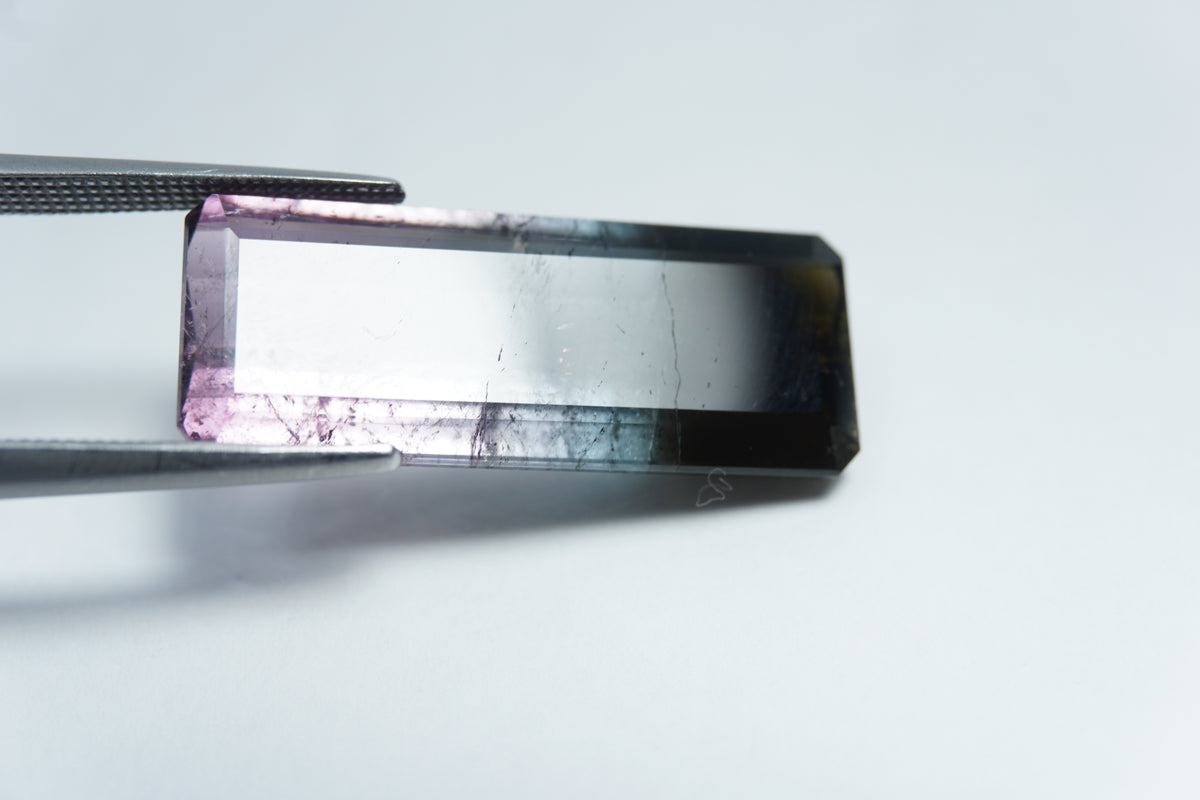 16.80ct Tourmaline bicolor 27x20mm