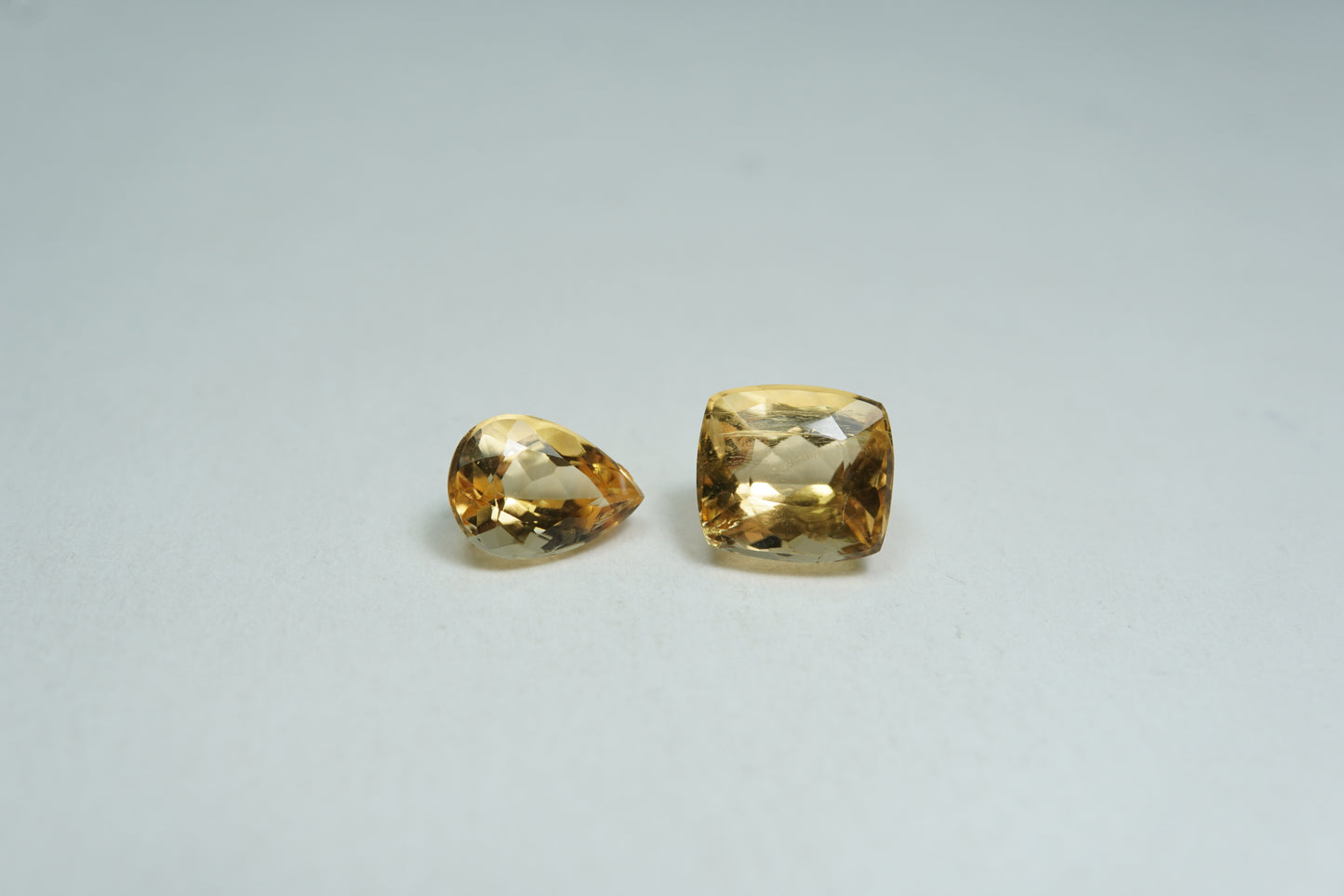 3.20ct Imperial topaz 7x6.5mm / 7.5x5mm