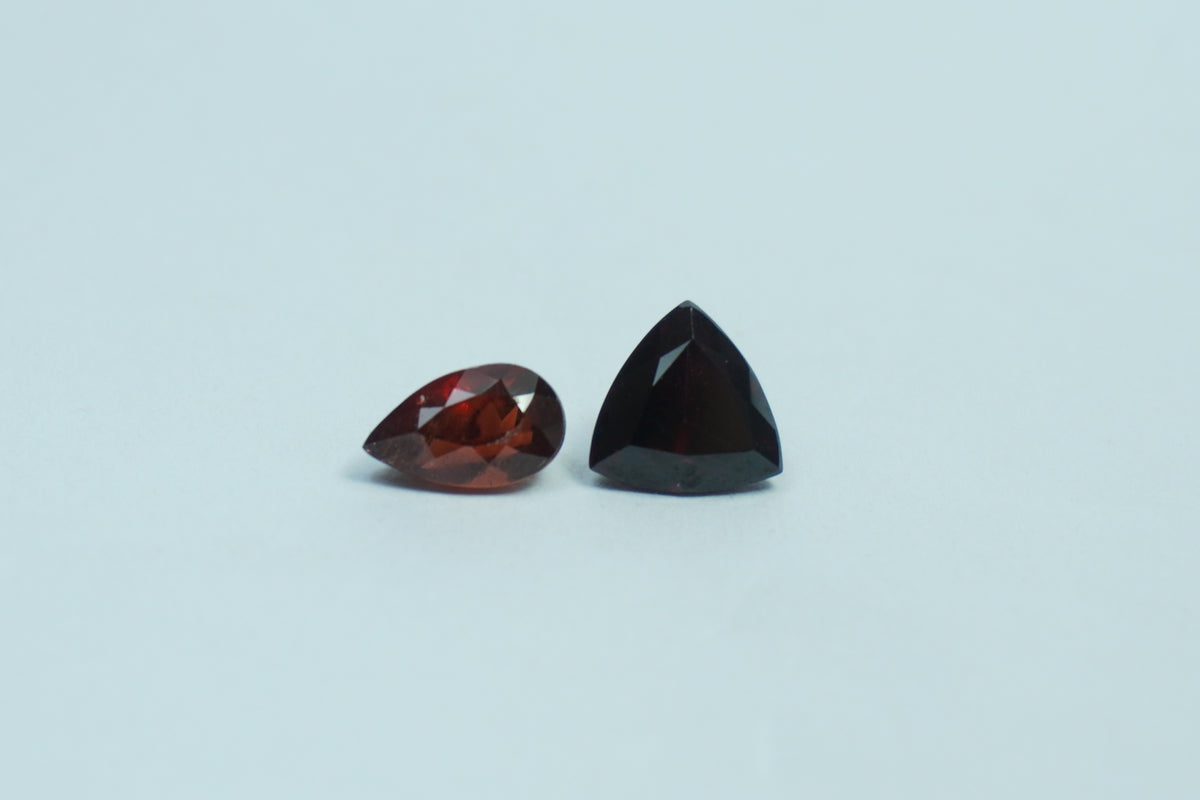 3.85ct Garnet 8mm 8x5mm