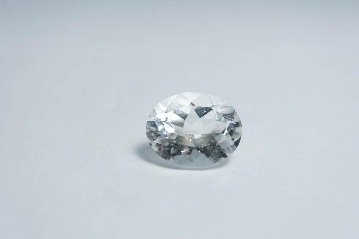 5.30ct Topaz 12x9mm