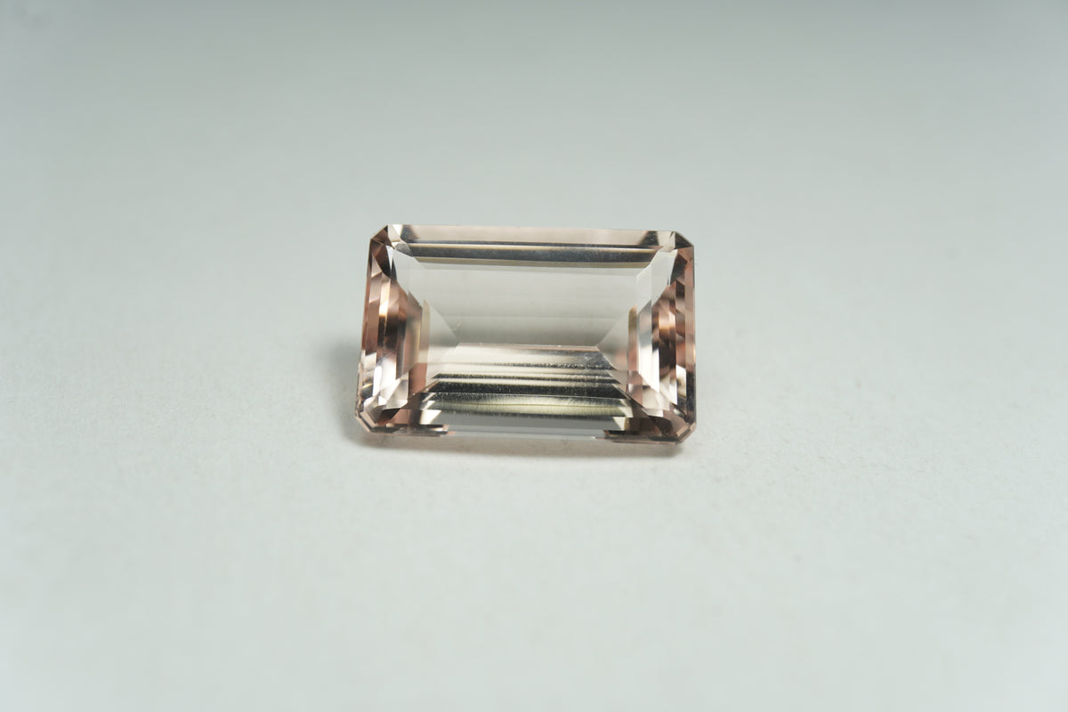 6.15ct Morganite 14x9.5mm