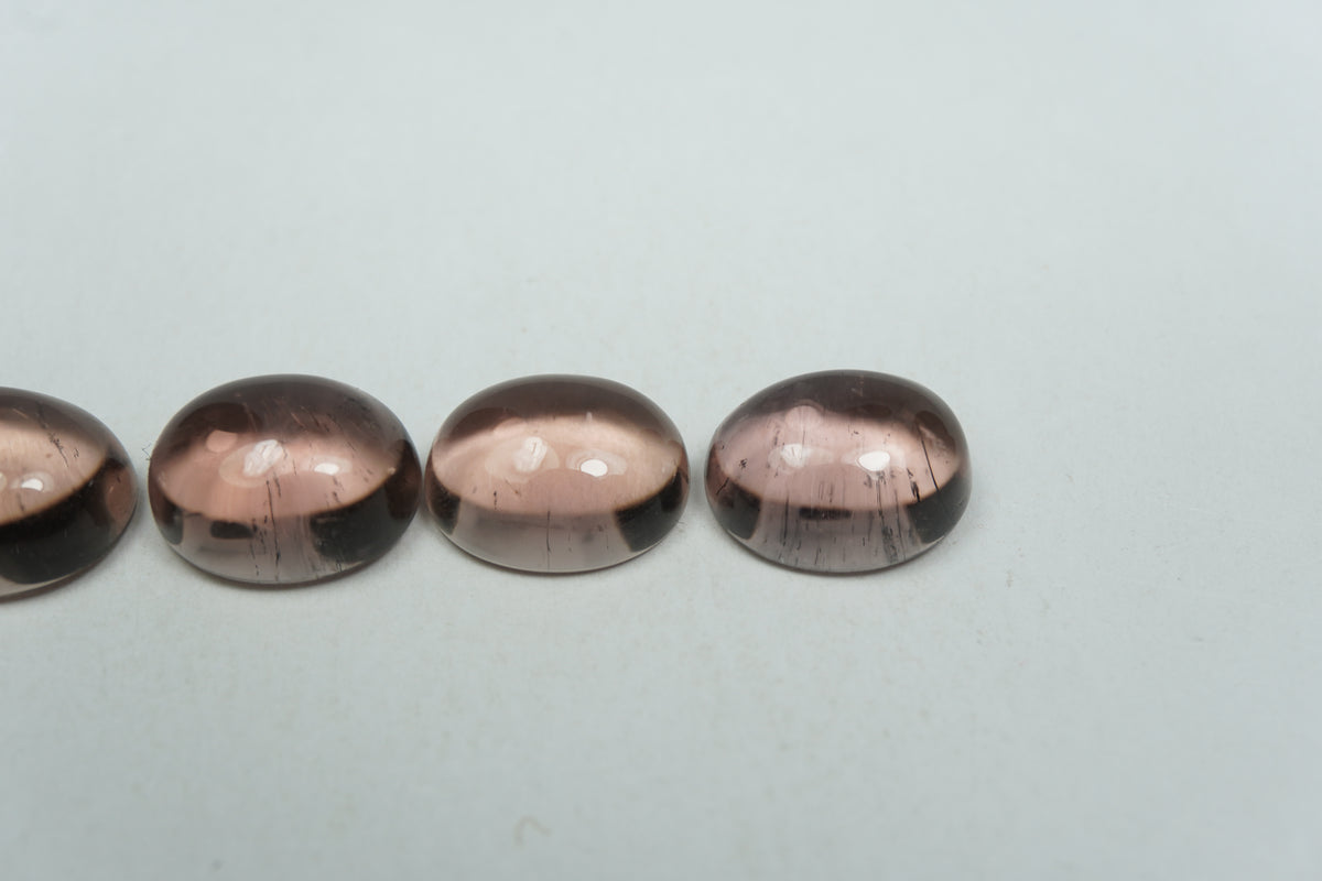 11.67ct Scapolites cabochon 11x8mm / 10x8mm