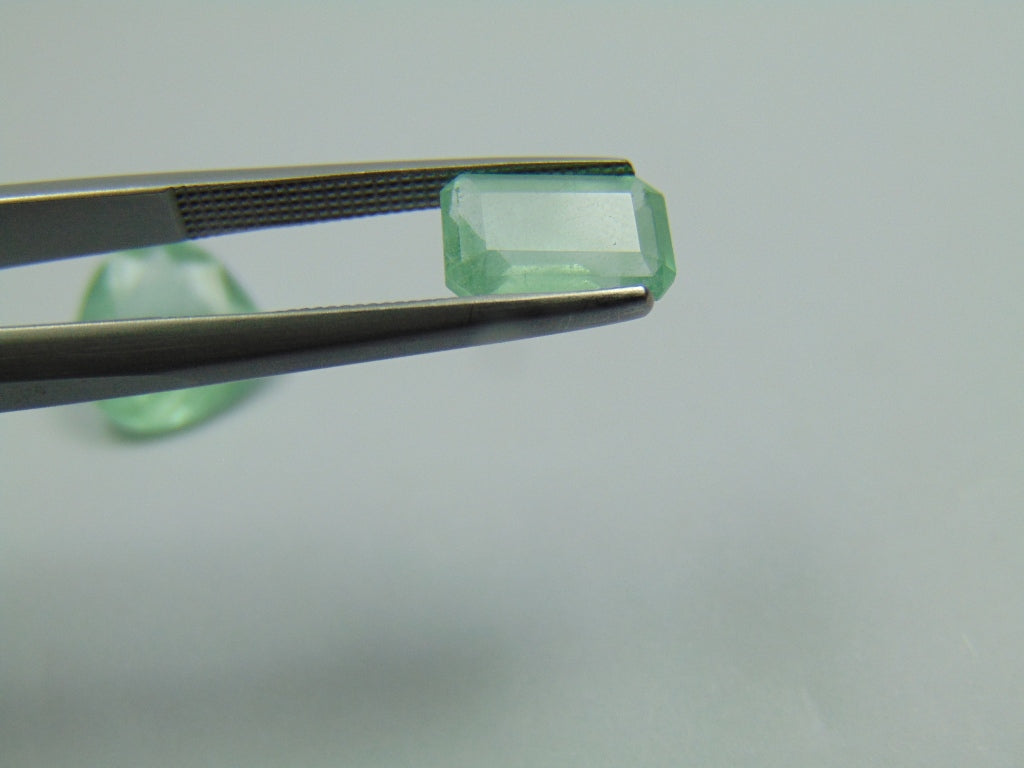 4.33ct Emerald 12x10mm 8x6mm