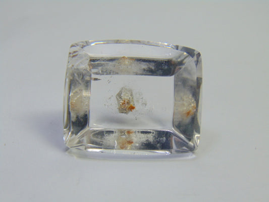84.60ct Quartz With Inclusion 31x25mm