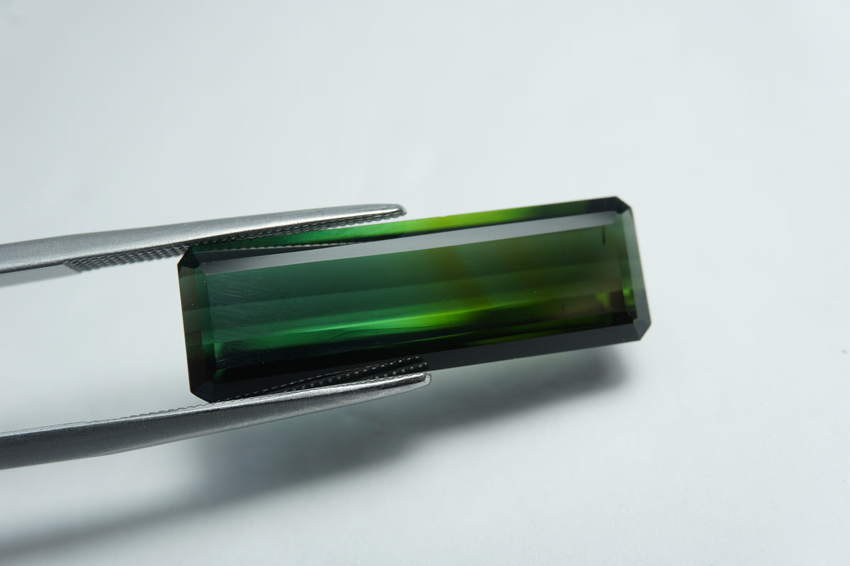 9.80ct Tourmaline 26x9mm