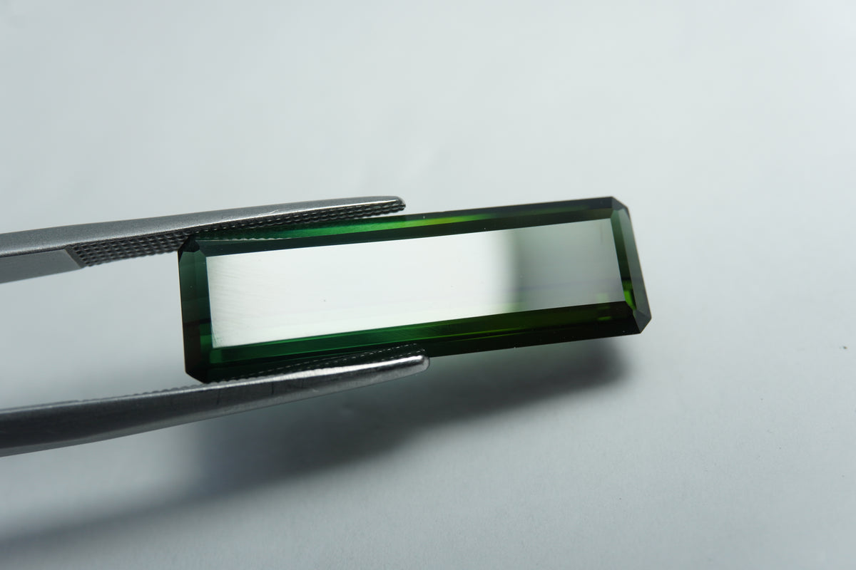 9.80ct Tourmaline 26x9mm