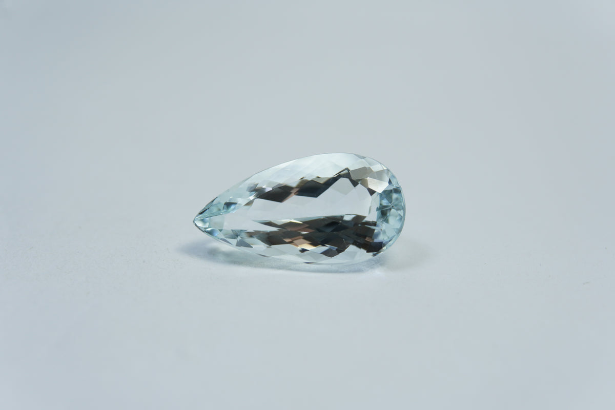8.60ct Aquamarine 19x10mm