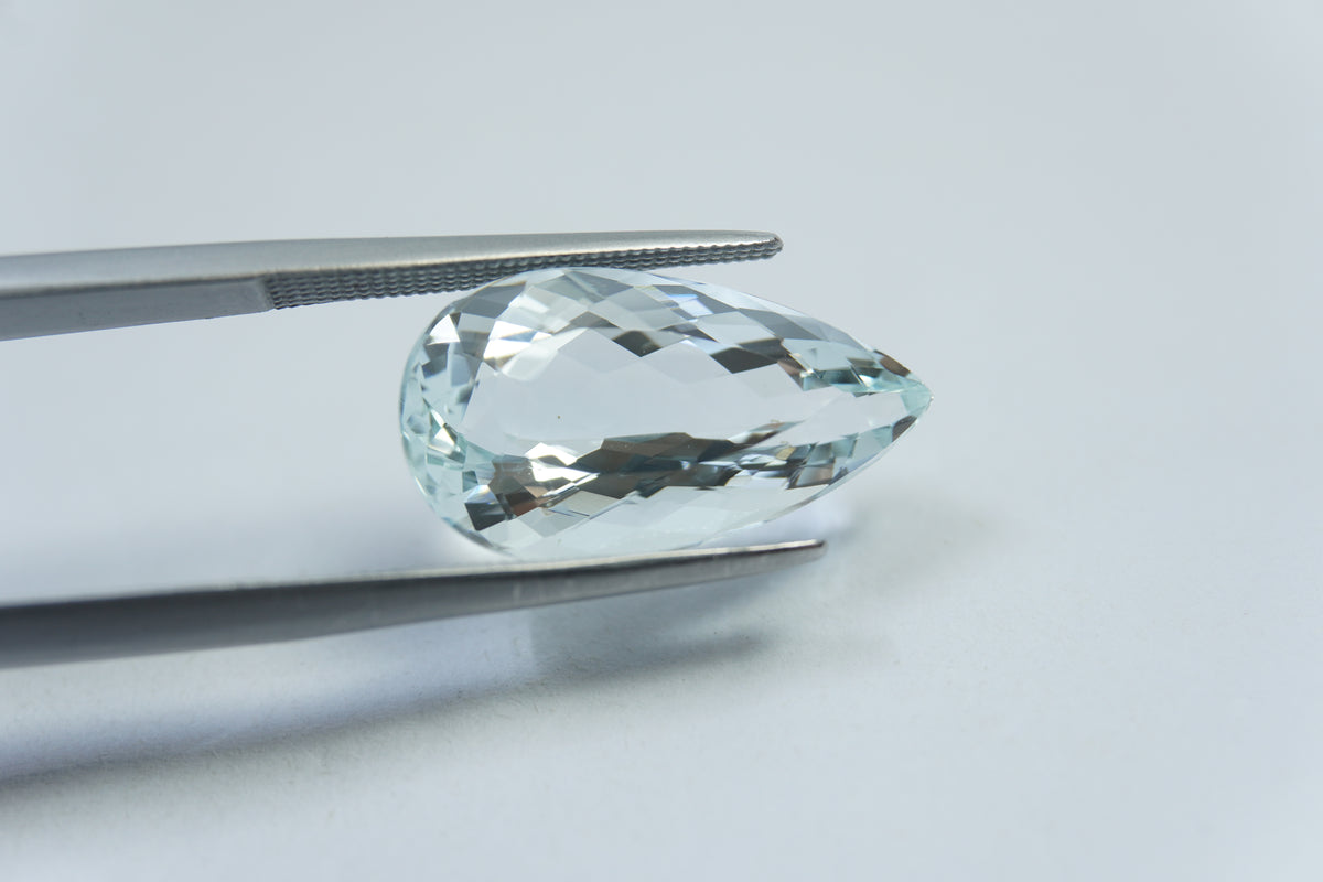 8.60ct Aquamarine 19x10mm