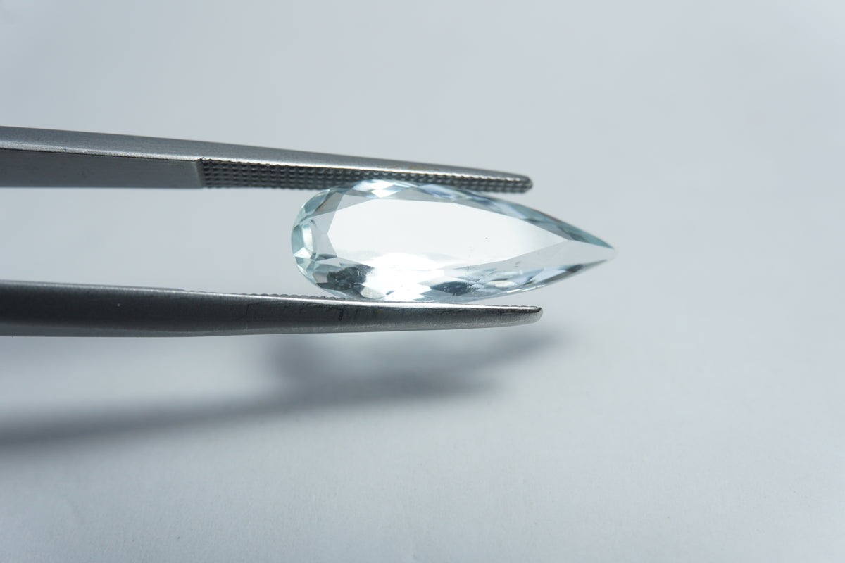 3.30ct Aquamarine 18x7mm
