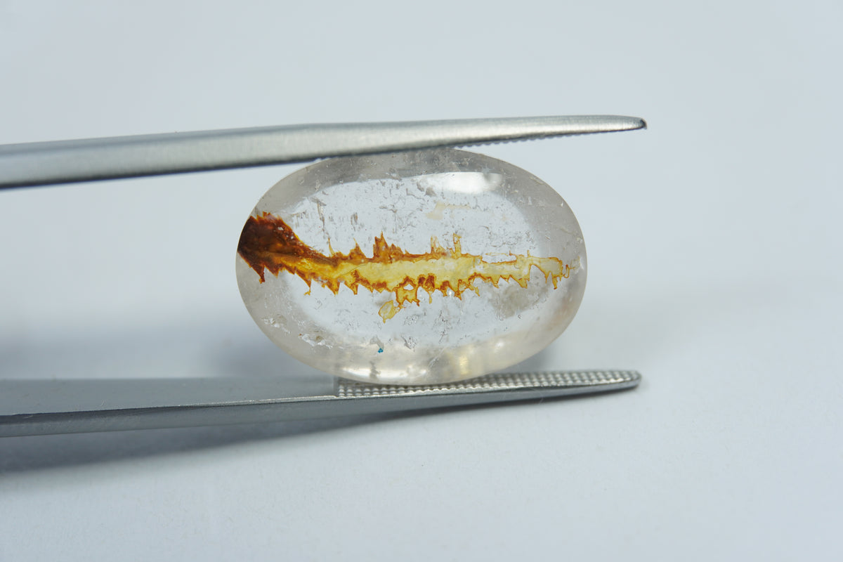 13.70ct Quartz with inclusion 20x14mm