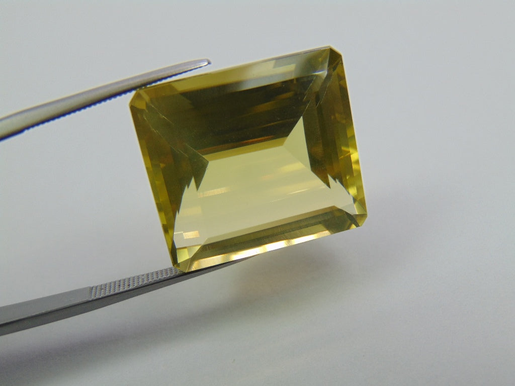 32.50ct Green Gold 21x19mm