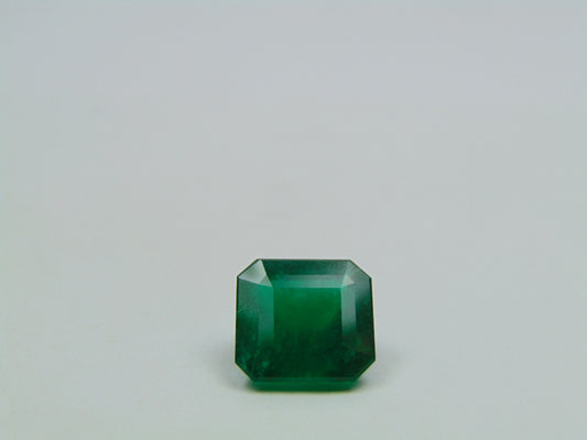 4.45ct Emerald 10.5x9.5mm