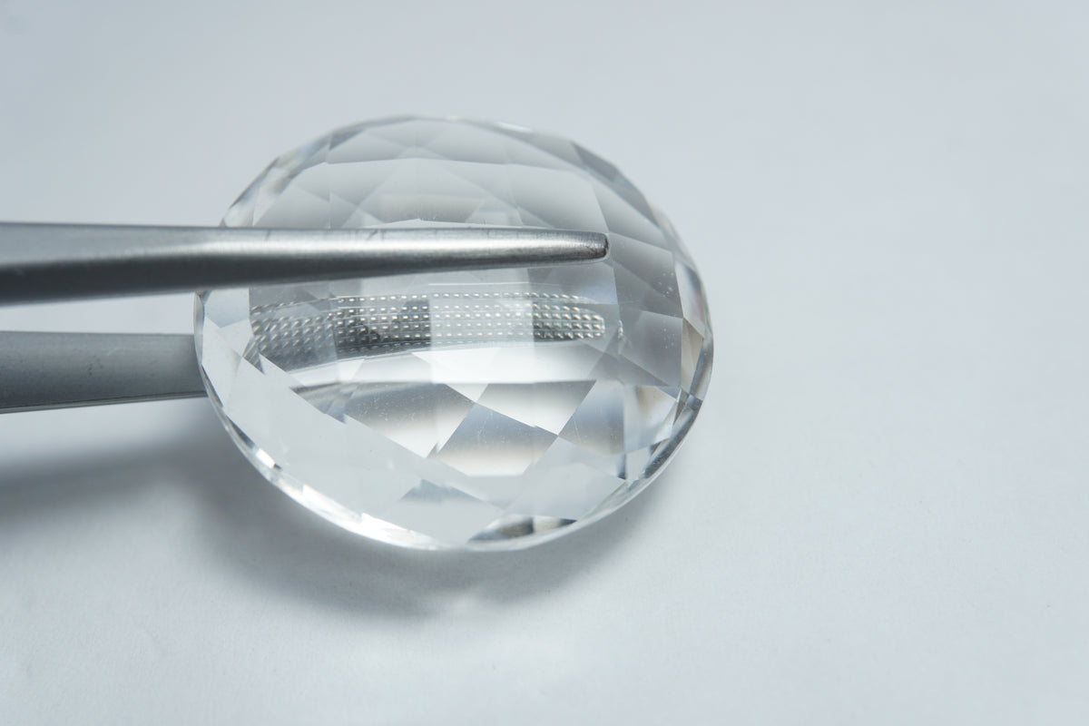 35.60ct Quartz Crystal 25mm