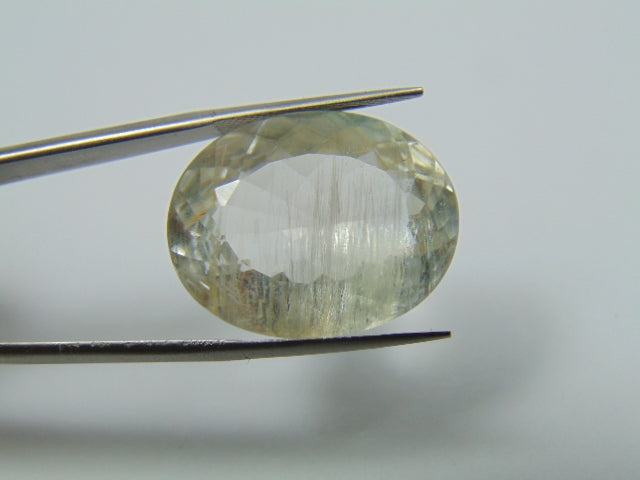 41.15ct Topaz With Needle 25x19mm