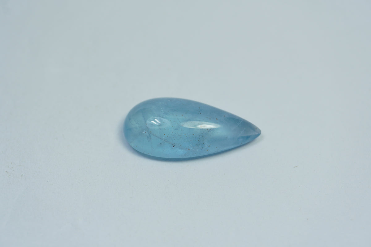 8.90ct Aquamarine cabochon 22x11mm