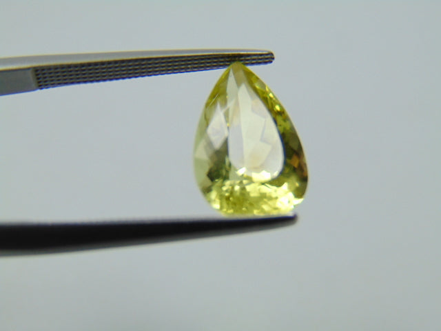 4.60ct Chrysolite 13x8mm