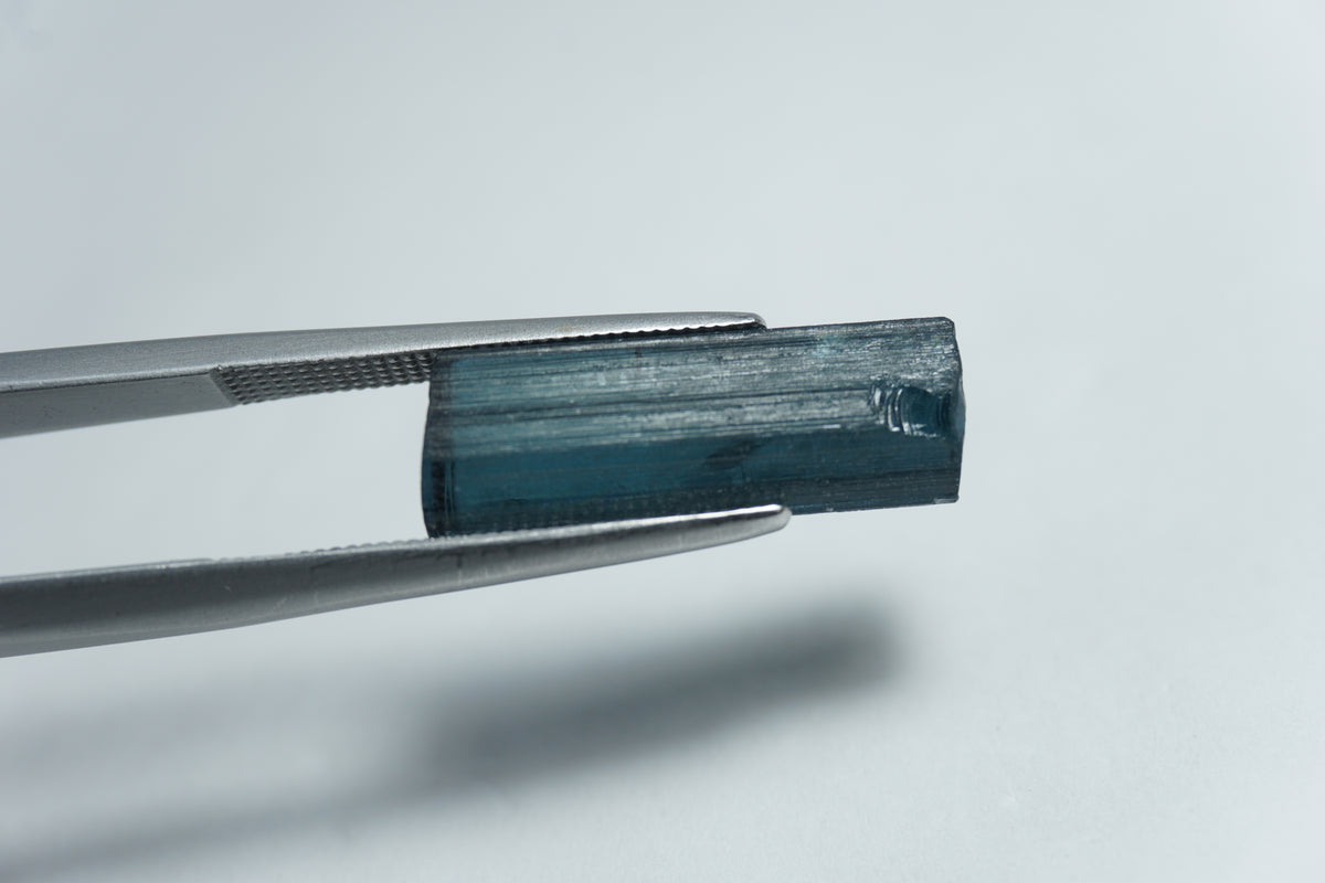 7.50ct Topaz blue piece 18x6mm