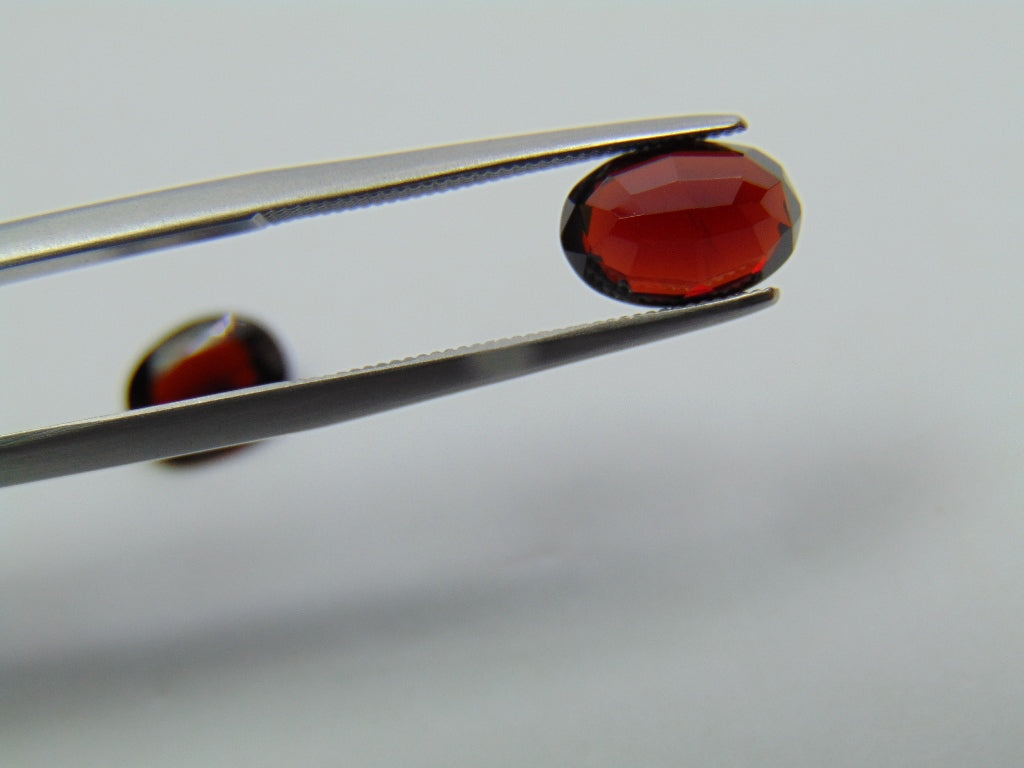 4.05ct Garnet 8x6mm 9x6mm