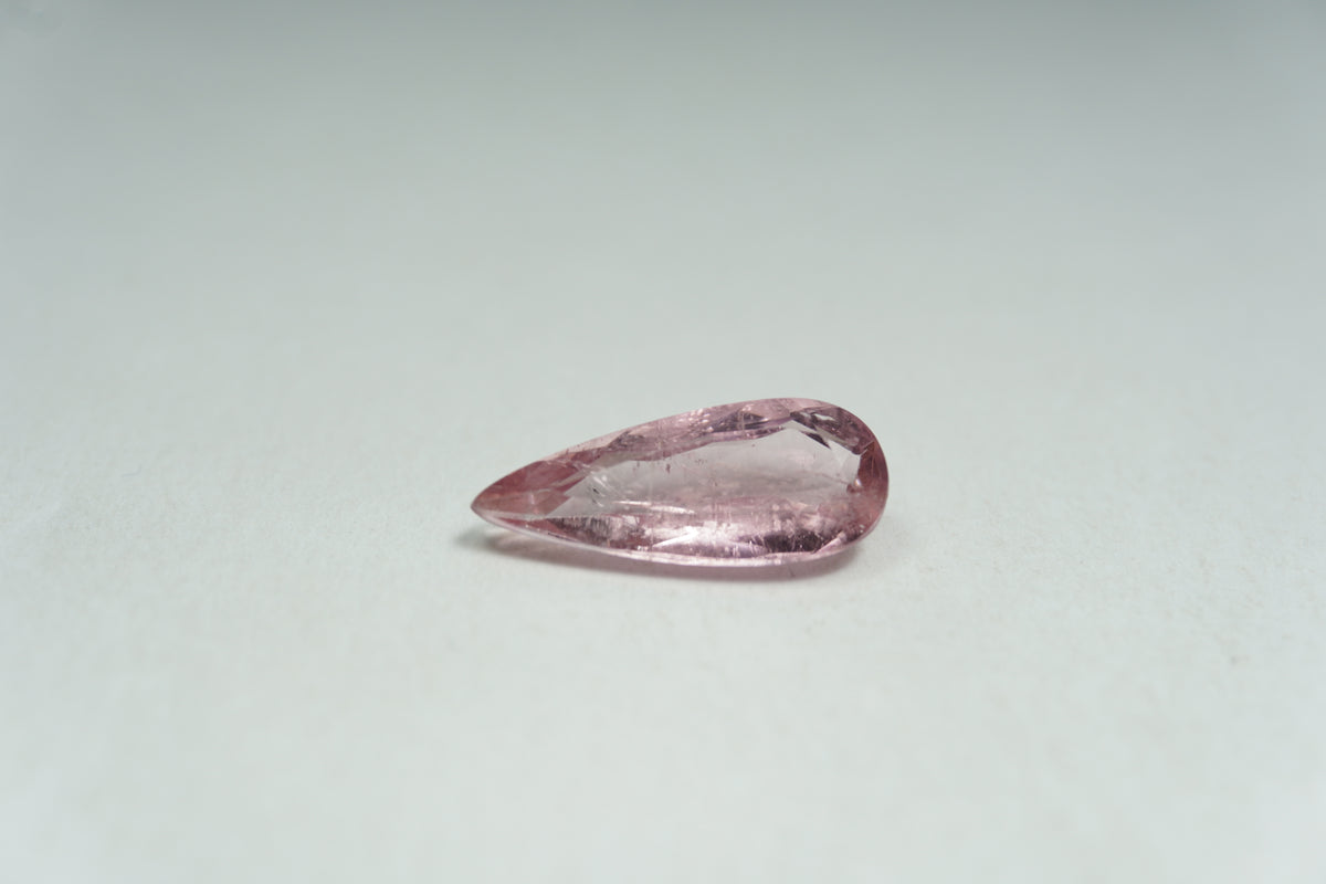 1.80ct Tourmaline pink 13.5x5.5mm
