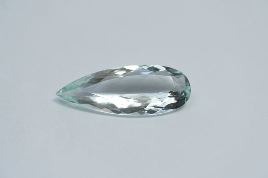 10.70ct Aquamarine 29x11mm